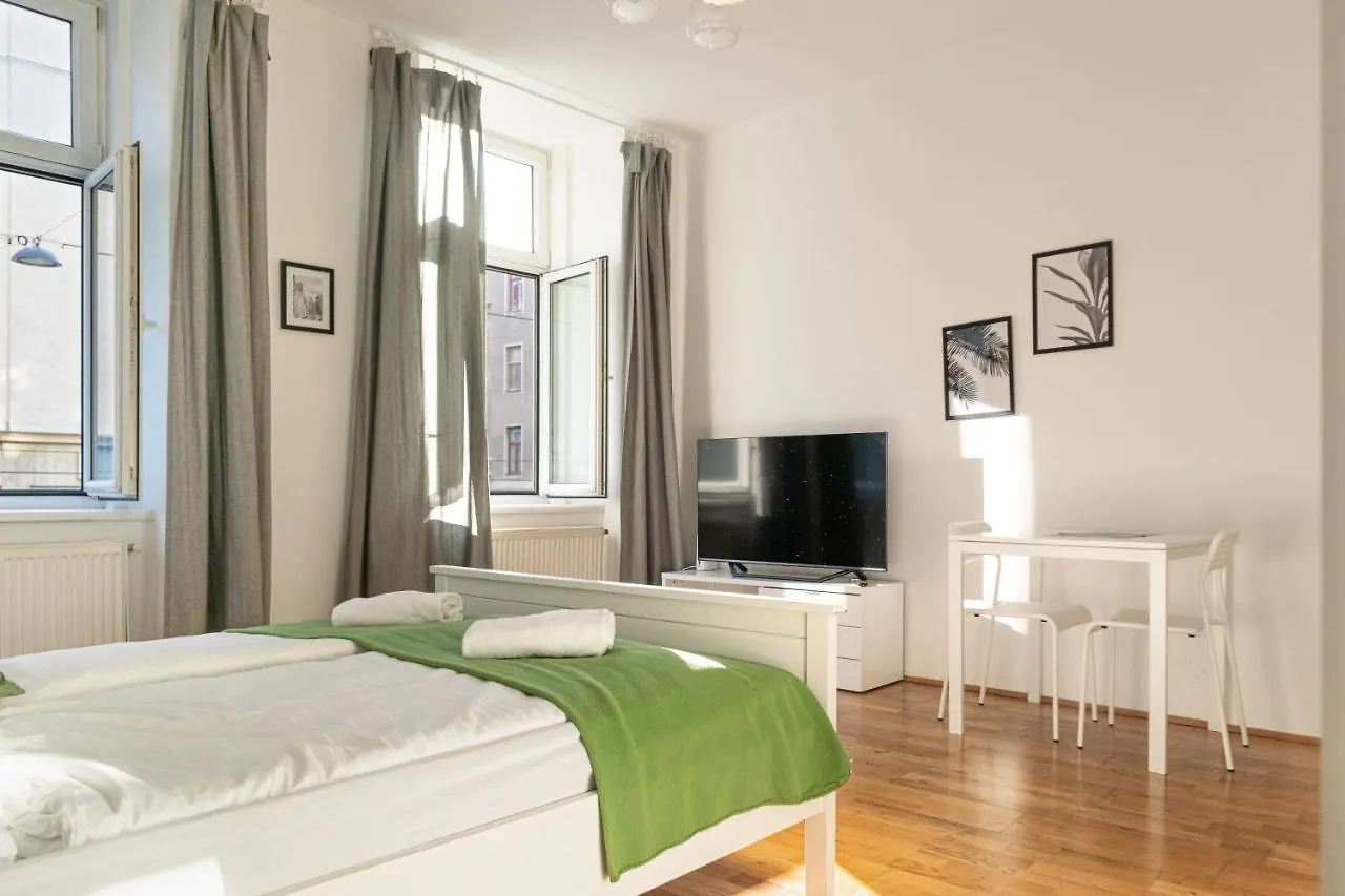 Apartament Comfortable 3Br Shared Apart. - Suitable For Long Stays Wiedeń Austria