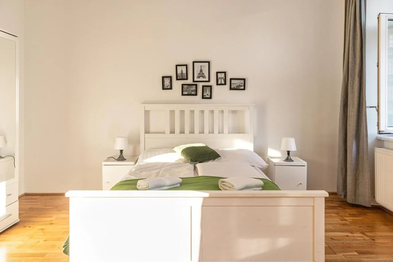 Comfortable 3Br Shared Apart. - Suitable For Long Stays Wiedeń