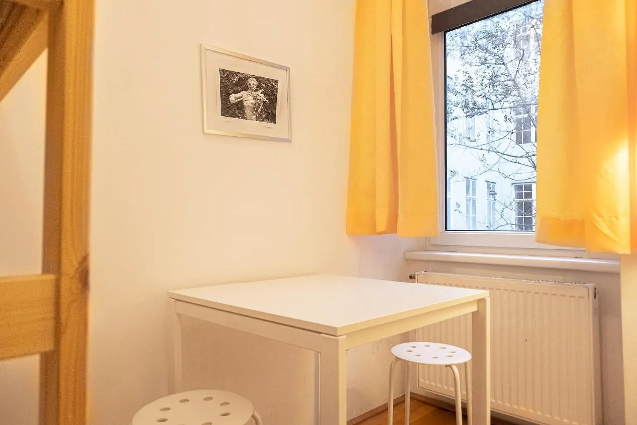 Comfortable 3Br Shared Apart. - Suitable For Long Stays Wiedeń Apartament