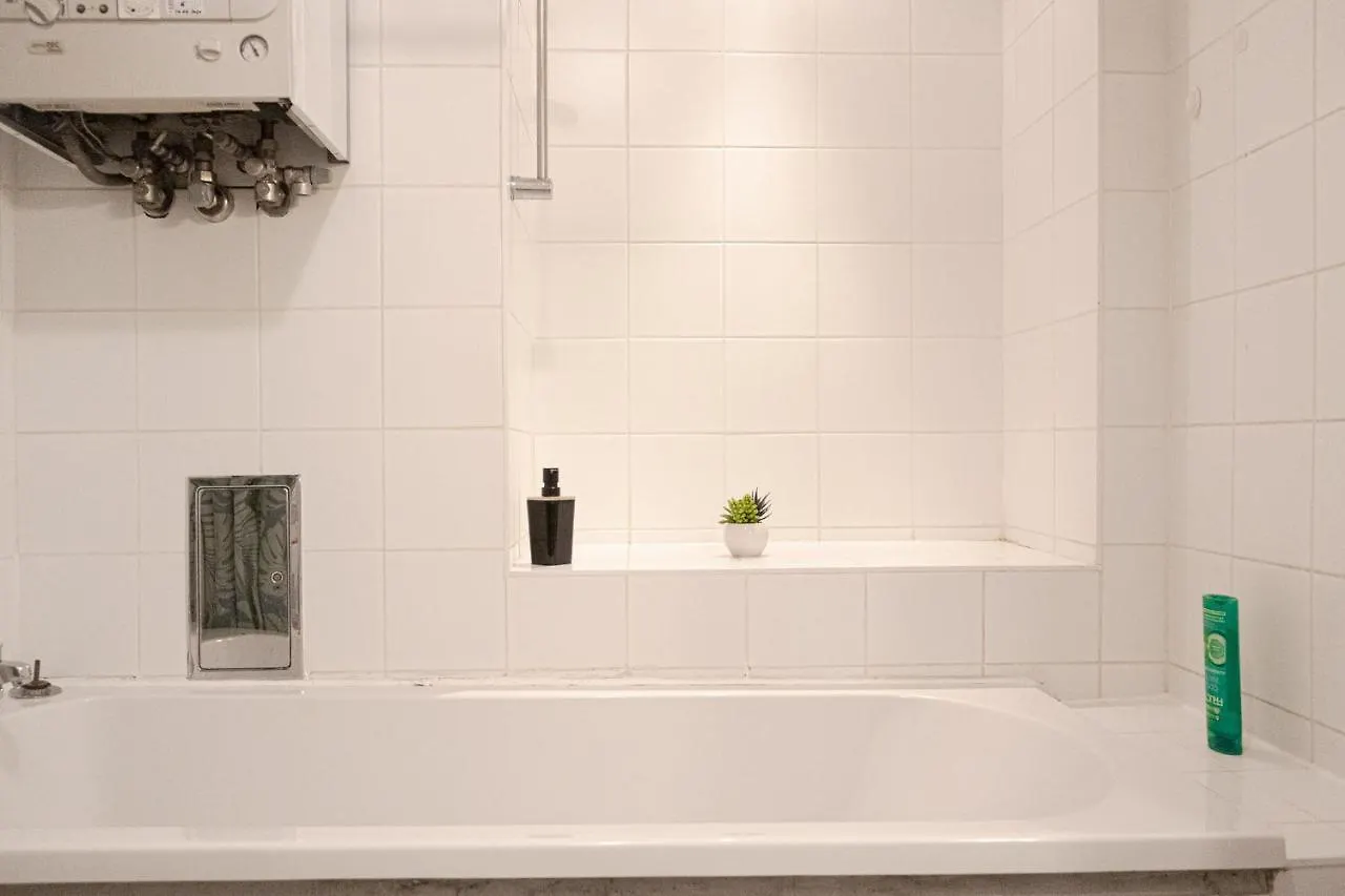 Comfortable 3Br Shared Apart. - Suitable For Long Stays Wiedeń